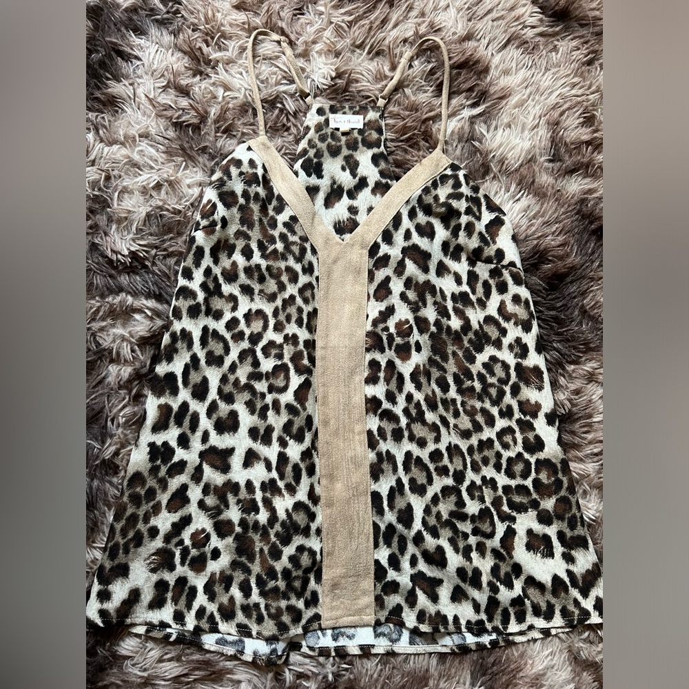 Leopard tank top
